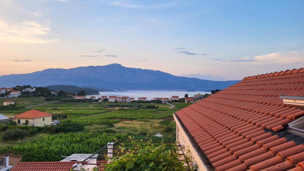 Stone House Apartments Didini Dvori Lumbarda Exterior photo