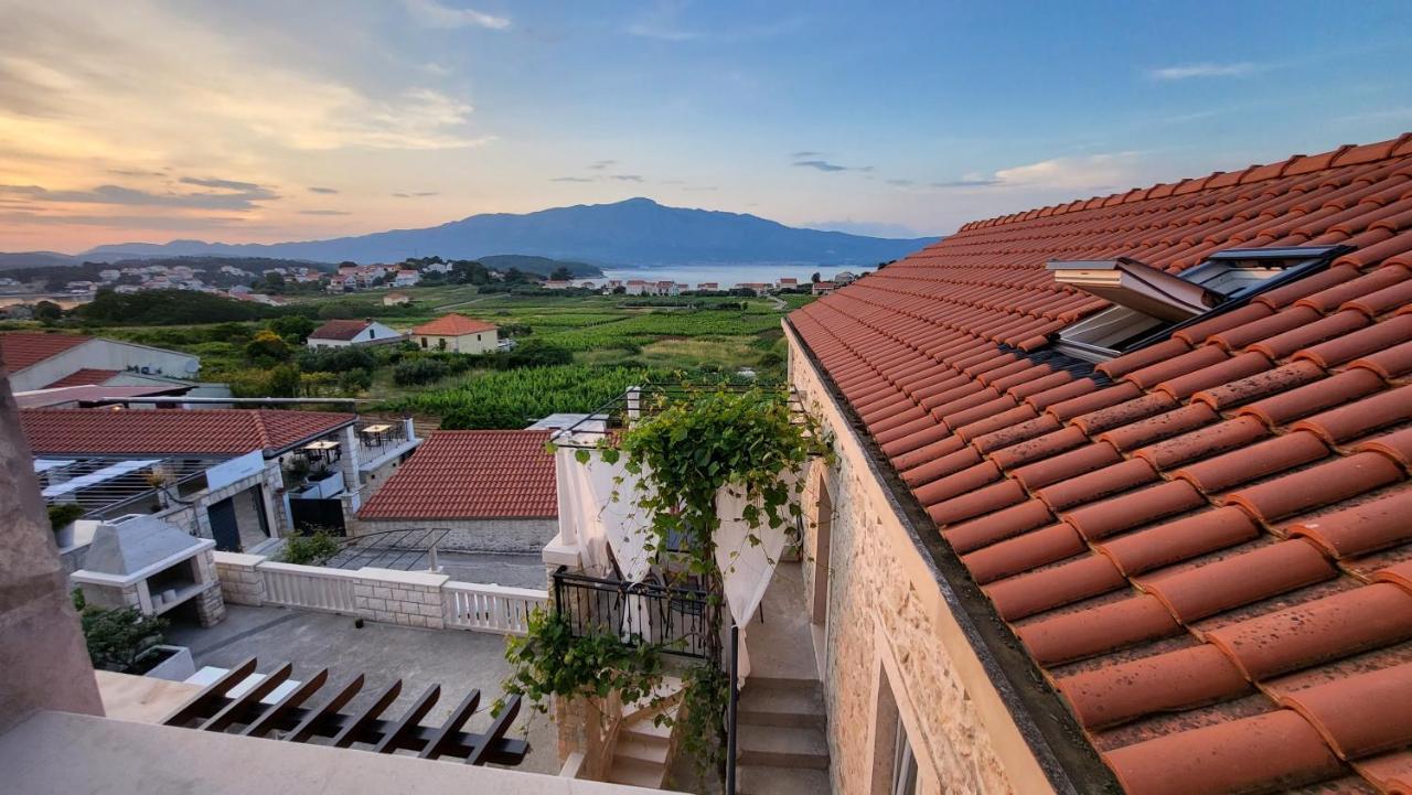 Stone House Apartments Didini Dvori Lumbarda Exterior photo