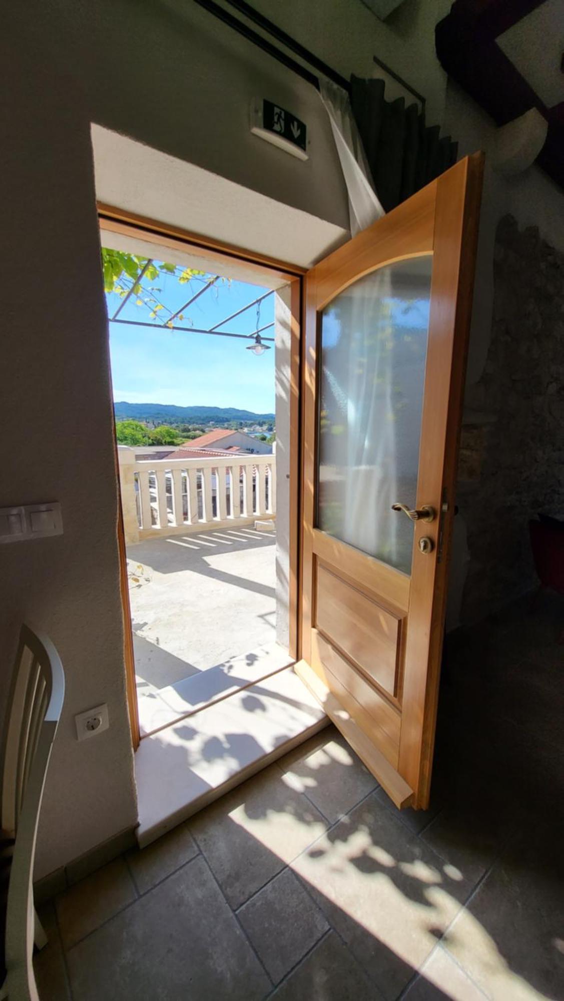 Stone House Apartments Didini Dvori Lumbarda Exterior photo